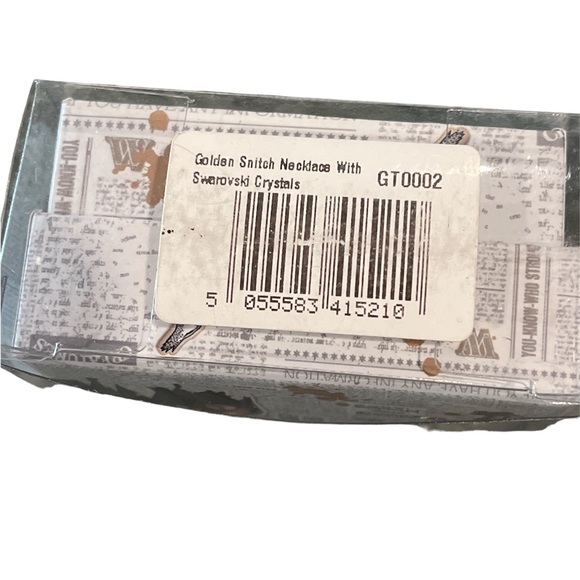 Harry Potter Golden Snitch Necklace - Picture 4 of 5